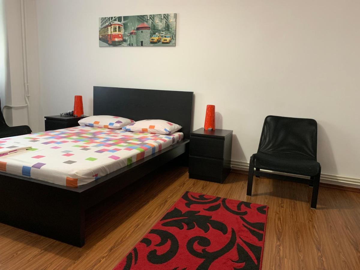 Center Apartment Galati  Exterior photo