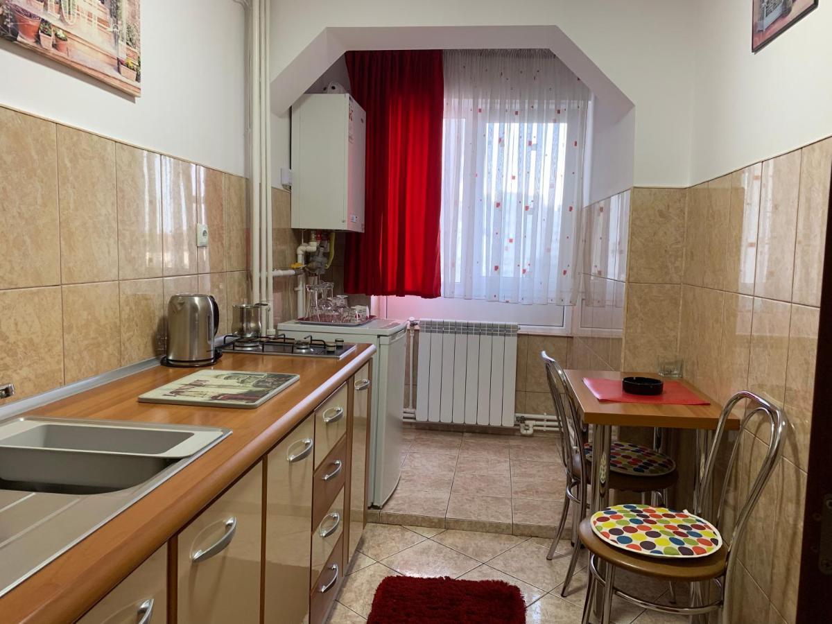 Center Apartment Galati  Exterior photo