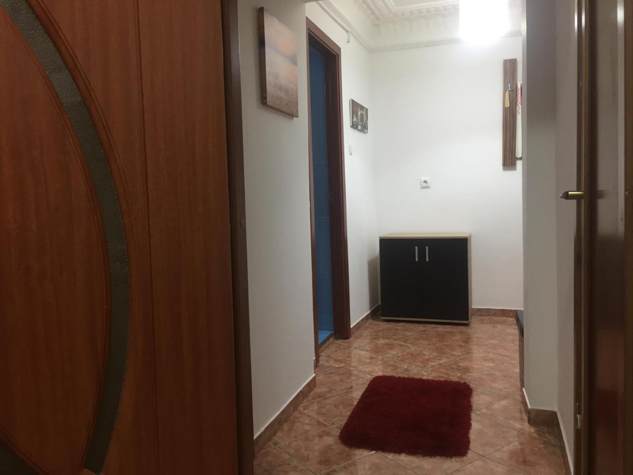 Center Apartment Galati  Exterior photo