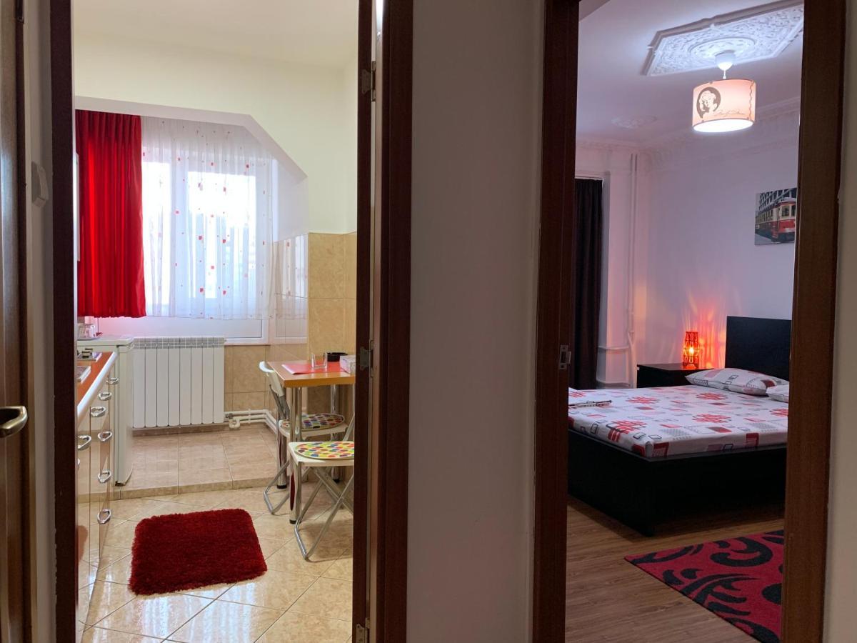 Center Apartment Galati  Exterior photo